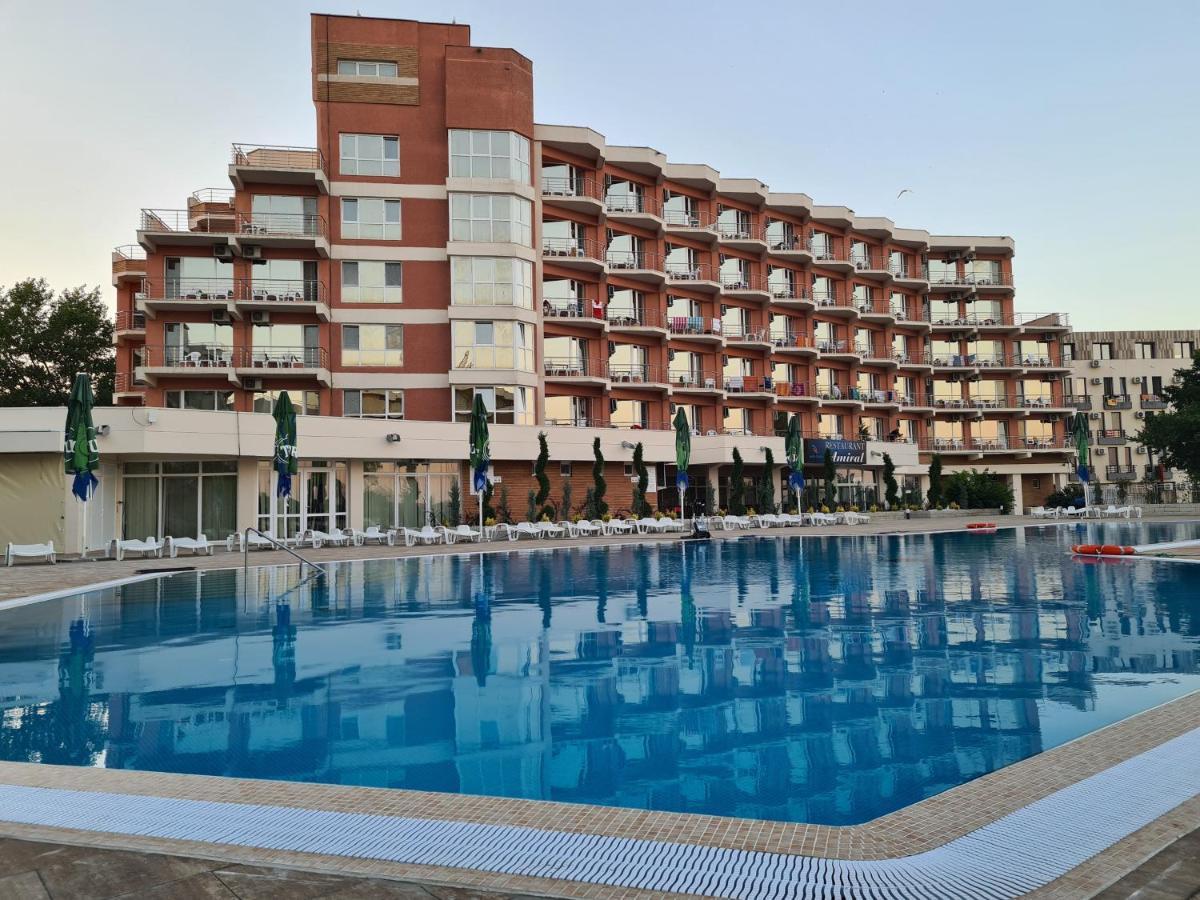 Hotel Amiral Mamaia Ngoại thất bức ảnh