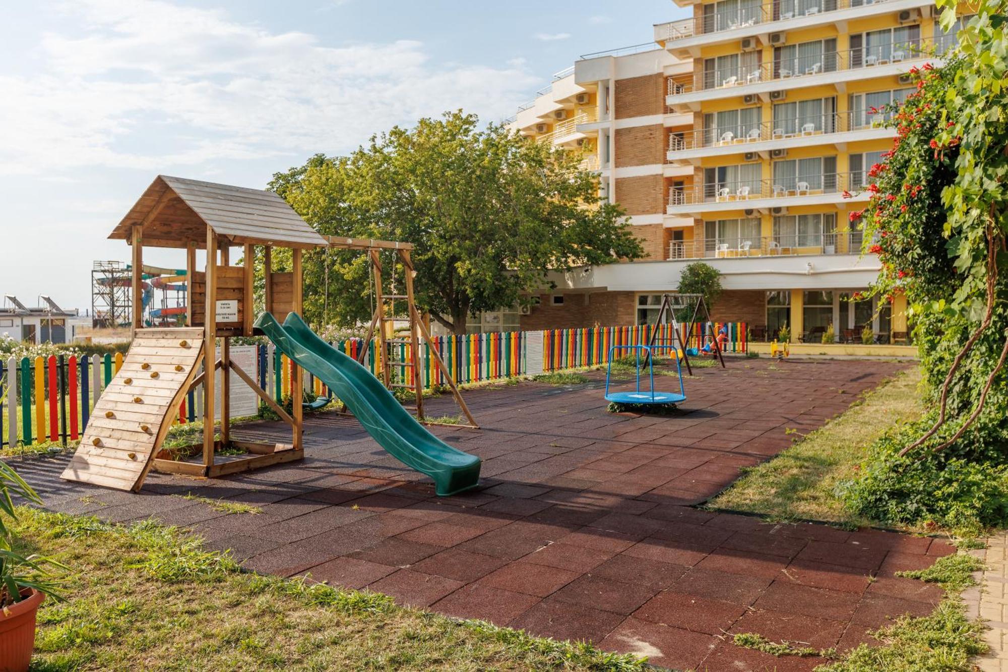 Hotel Amiral Mamaia Ngoại thất bức ảnh