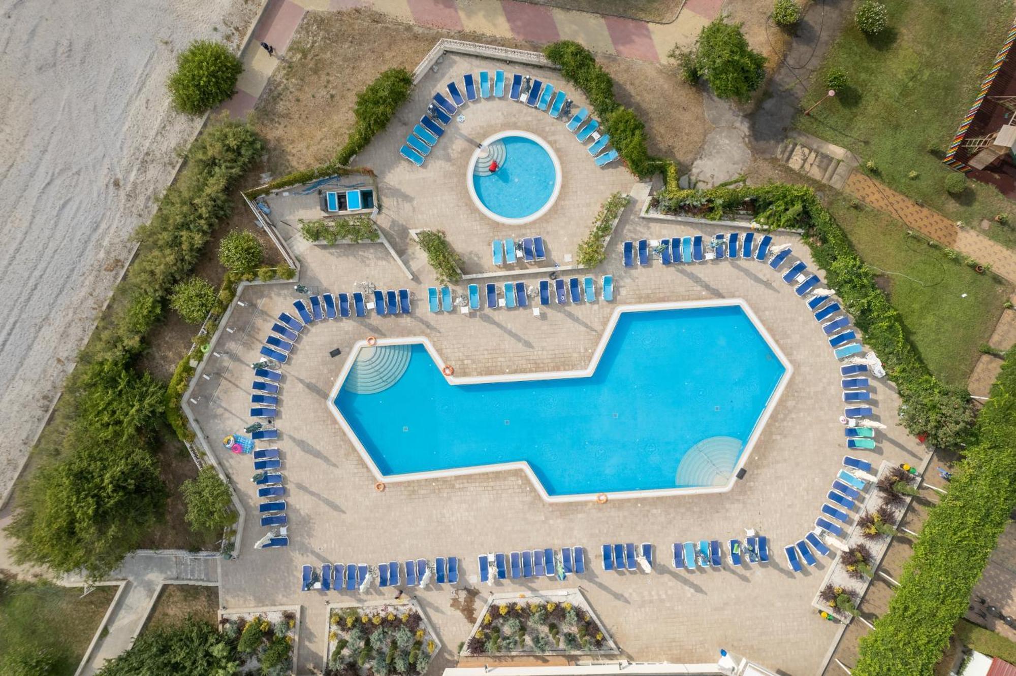 Hotel Amiral Mamaia Ngoại thất bức ảnh